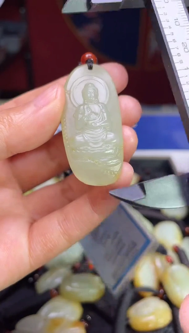 颈饰未镶嵌和田玉123