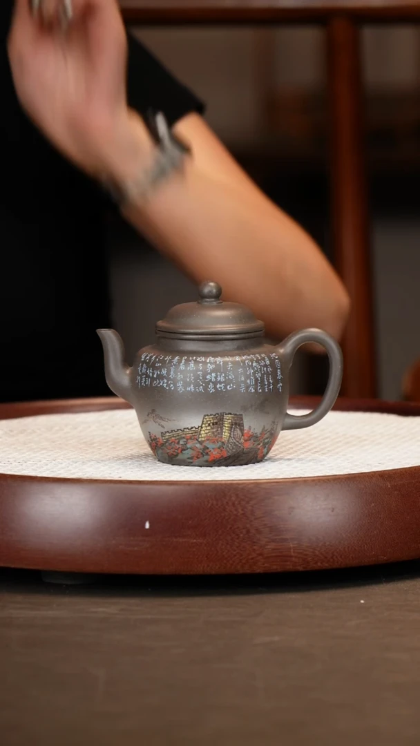 【杨建英】折肩宫灯古象天青 230c+长城画