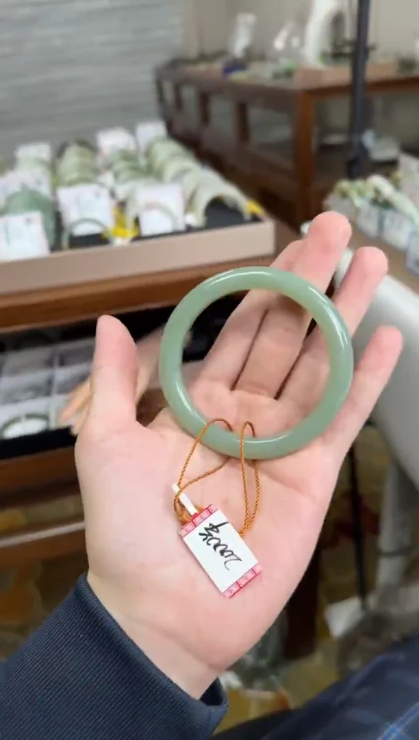 未镶嵌手镯和田玉57