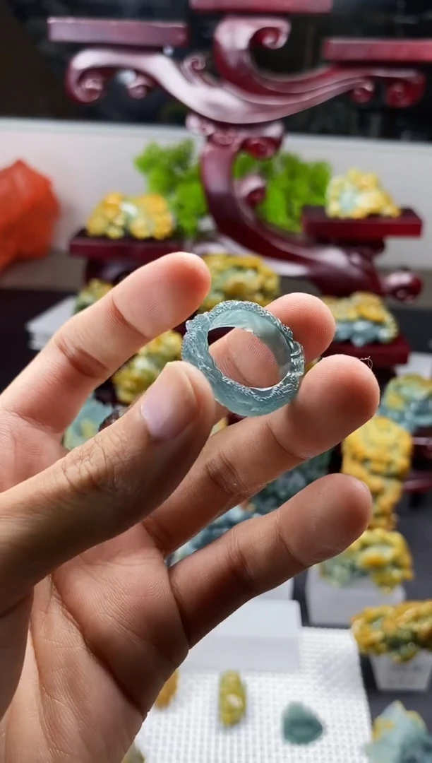 定制翡翠未镶嵌一***手天然A货翡翠