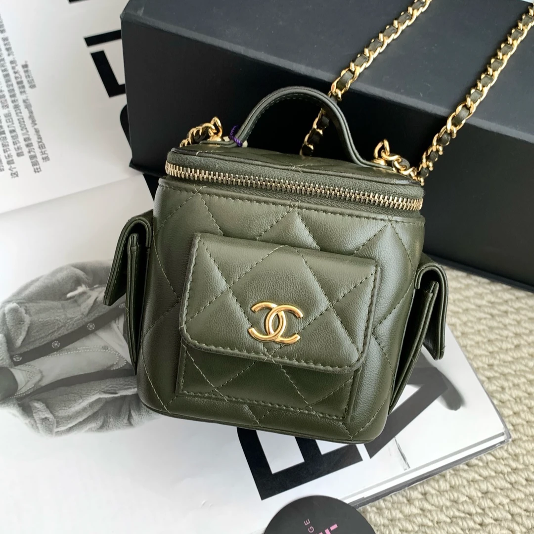 95新 Chanel/香奈儿  橄榄绿cargo手柄化妆盒包  10cm 13595285
