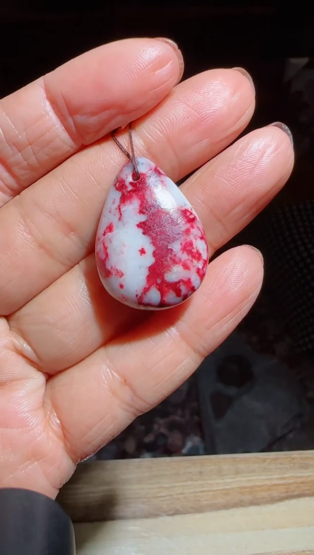 天然辰砂朱砂吊坠85