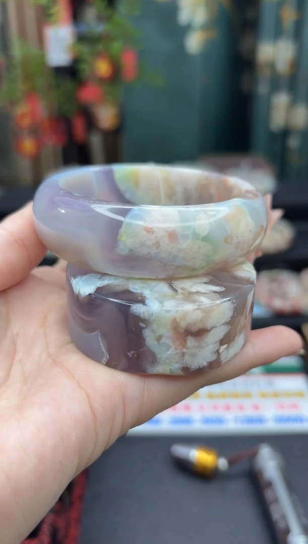 【闪购商品】石英质玉手镯未镶嵌554（59圈赠送镯心）