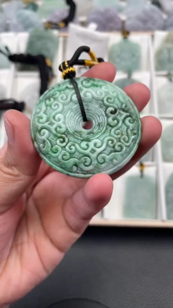 颈饰未镶嵌翡翠天然缅甸翡翠A货178