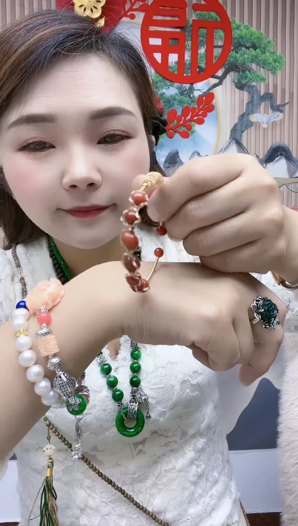 【闪购商品】南红玛瑙手链未镶嵌B07