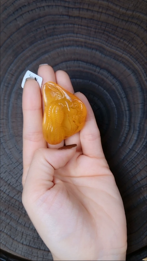 蜜蜡颈饰未镶嵌吊坠