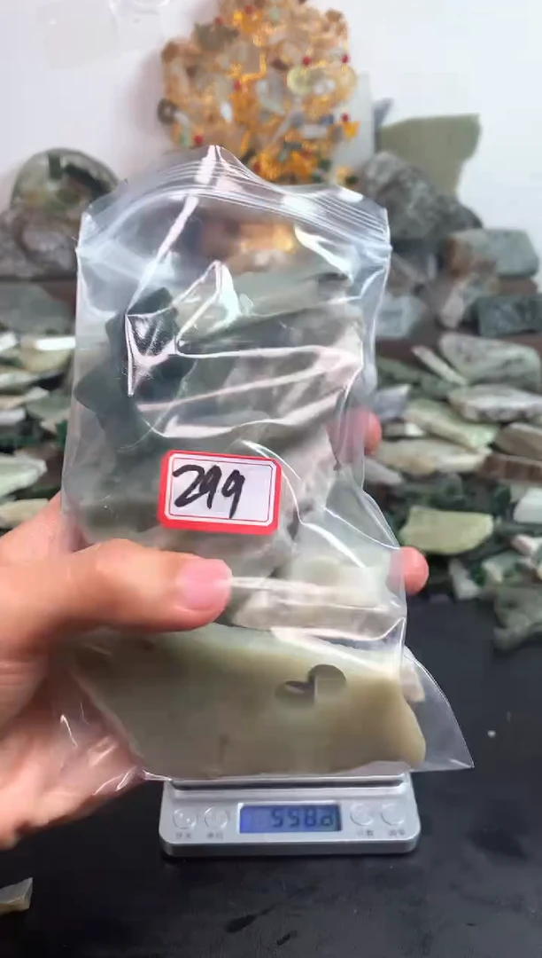 未镶嵌和田玉摆件299