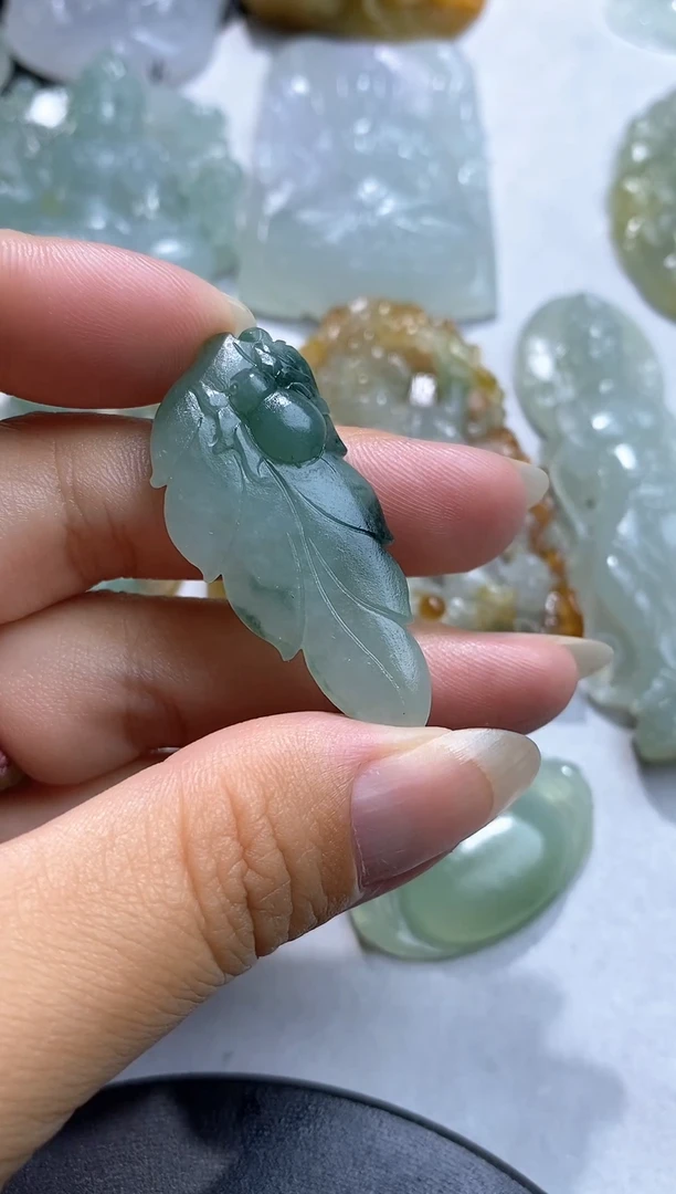 定制翡翠未镶嵌546456