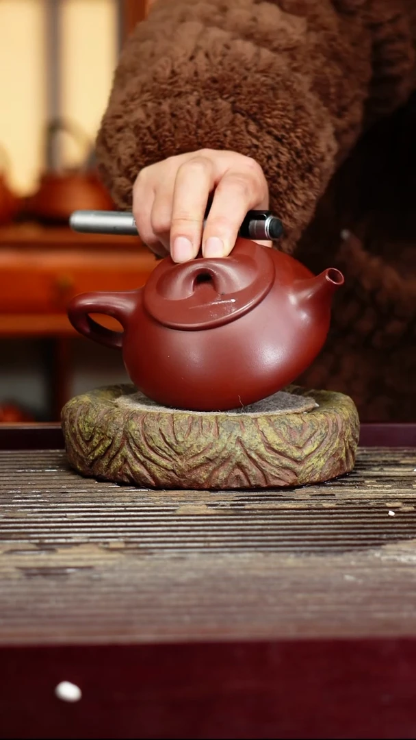 宜兴原矿紫砂壶茶壶宜兴原矿紫砂壶茶壶200C