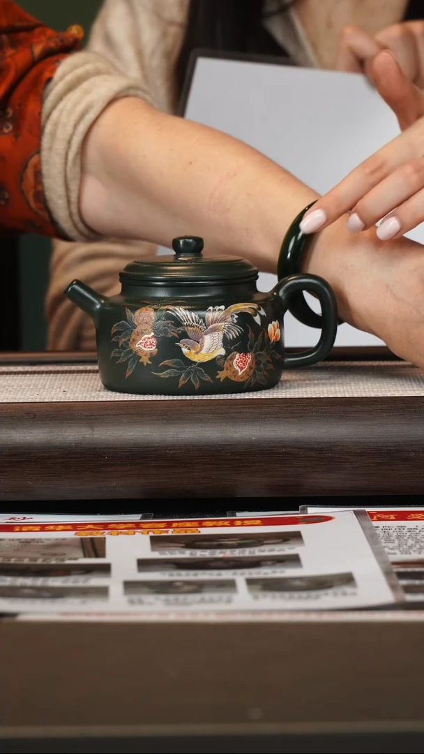 茶壶紫砂杨建英/绿泥/德钟/260c