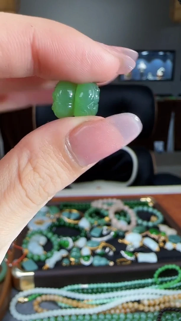 吊坠(不含链)未镶嵌和田玉1