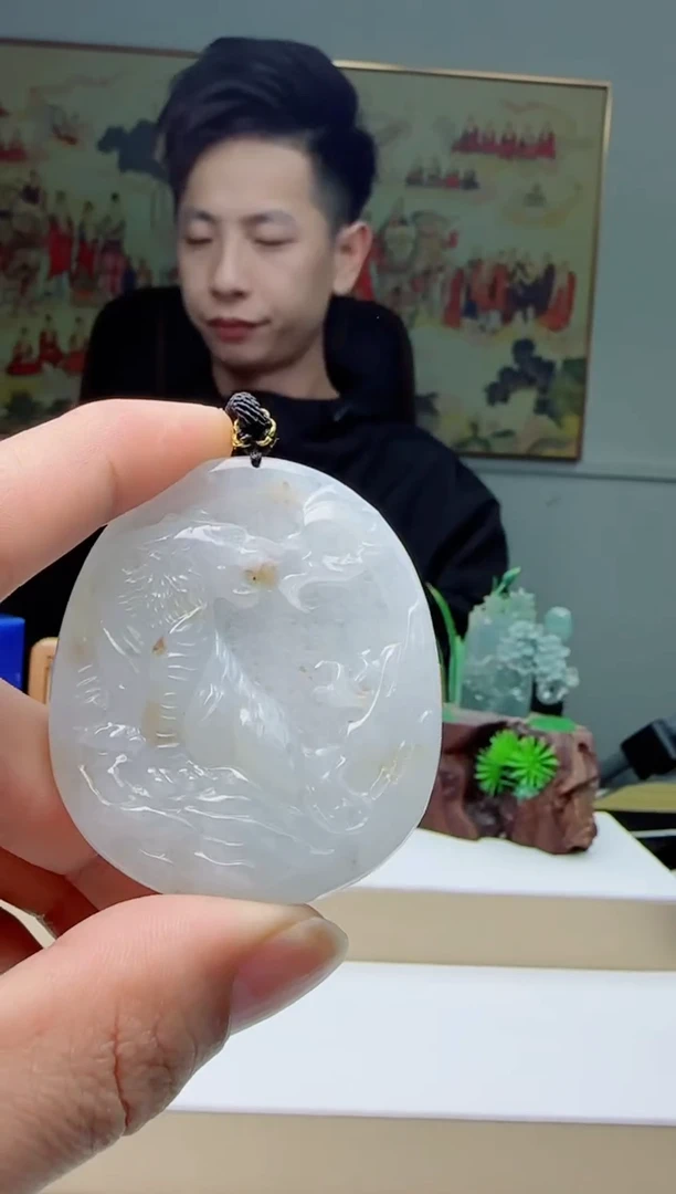 【闪购商品】翡翠颈饰未镶嵌1111111111111