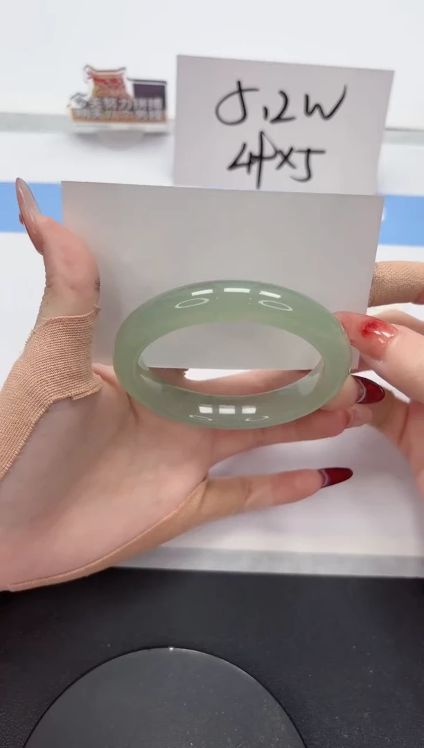 【闪购商品】石英质玉手镯未镶嵌A397-58.5