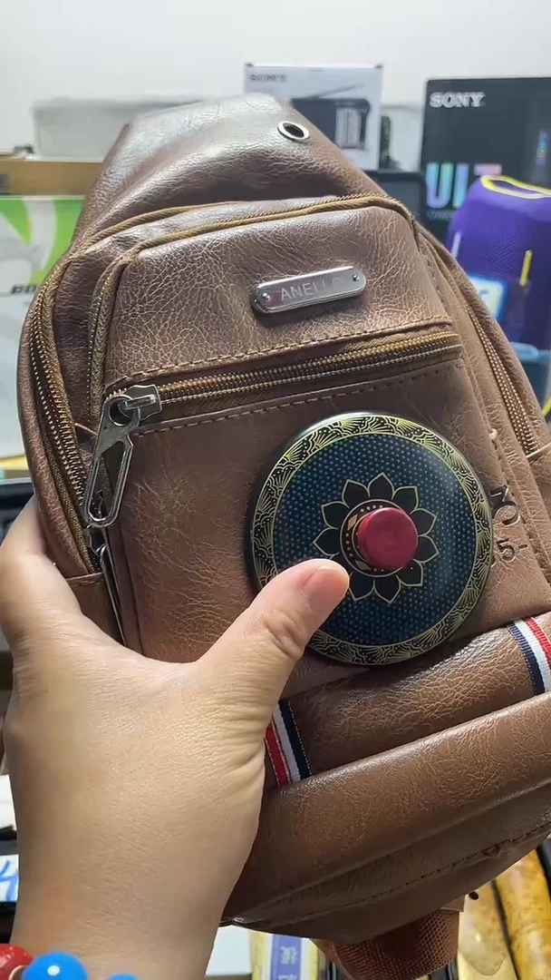 瓷片闪购商品 如图所示