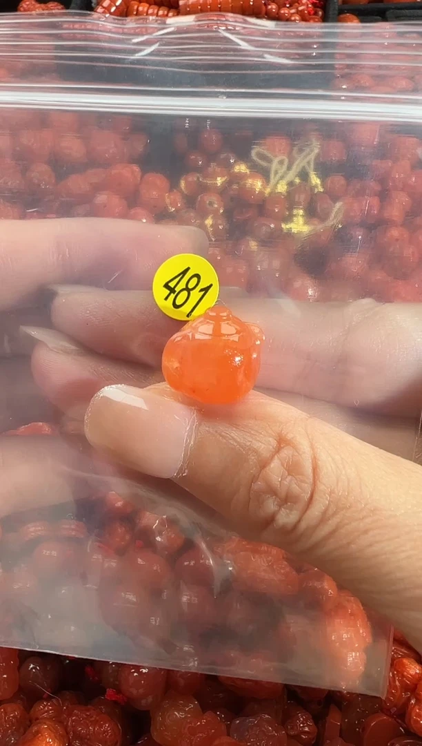 颈饰未镶嵌南红玛瑙1