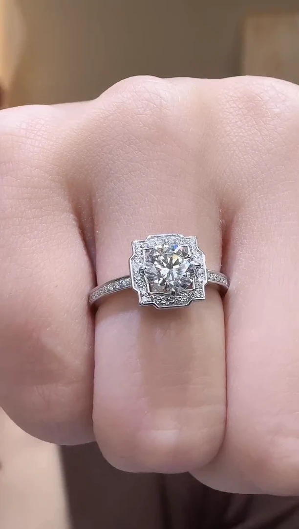 铂Pt950镶嵌实验室培育钻石贝拉戒指k白  12戒圈