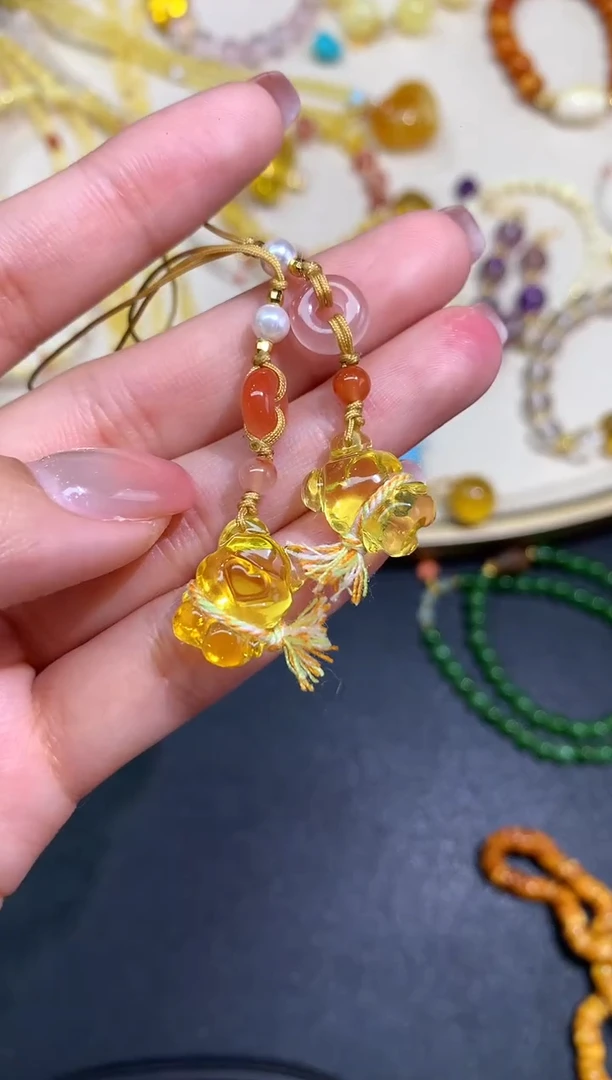 未镶嵌蜜蜡裸石手机挂多样性发其一A3|59.9