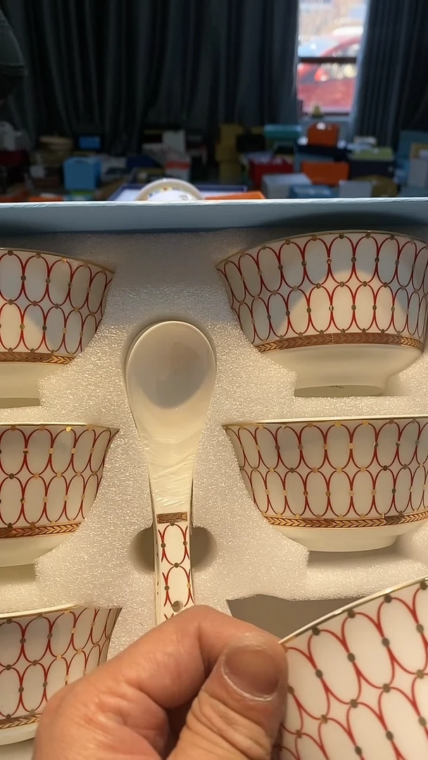 【闪购商品】瓷片00000000000000