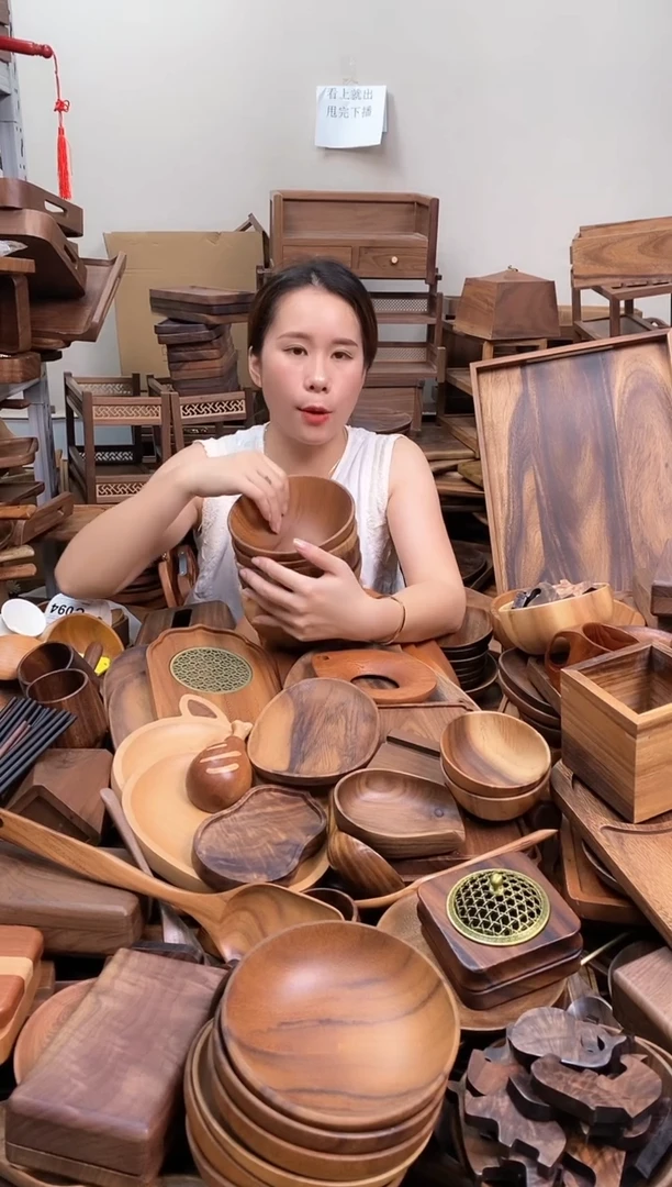 木  南美胡桃木碗16*7cm   微瑕