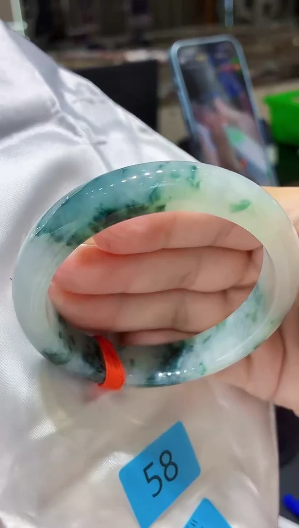 未镶嵌手镯翡翠翡翠手镯