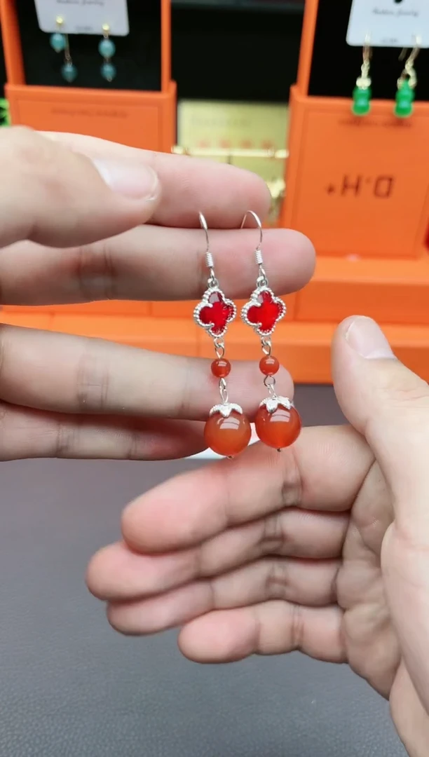 【闪购商品】南红玛瑙耳饰银S925镶嵌233000