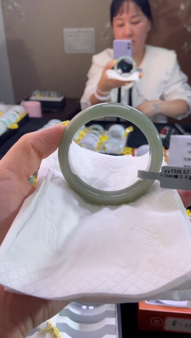 未镶嵌手镯翡翠57圈口d