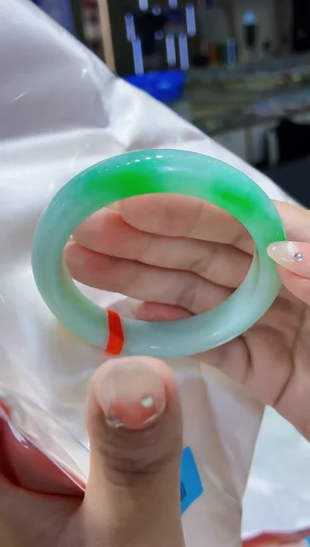 未镶嵌手镯翡翠翡翠手镯57