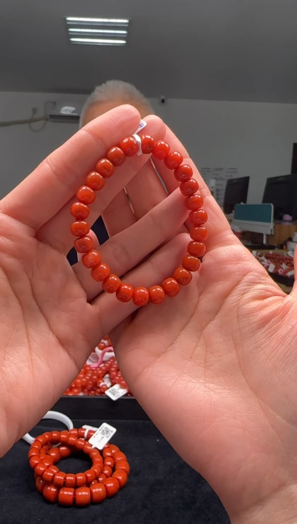【闪购商品】南红玛瑙8mm阿东寨手串老型未镶嵌多样性发一件
