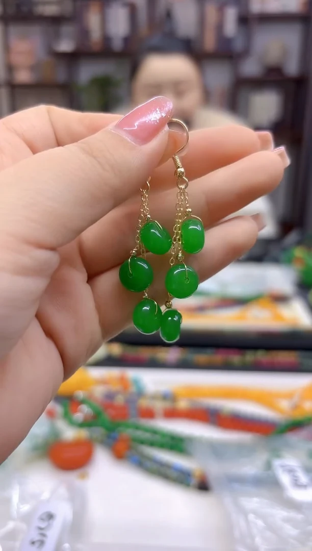 【闪购商品】翡翠耳饰14K金镶嵌耳坠E439