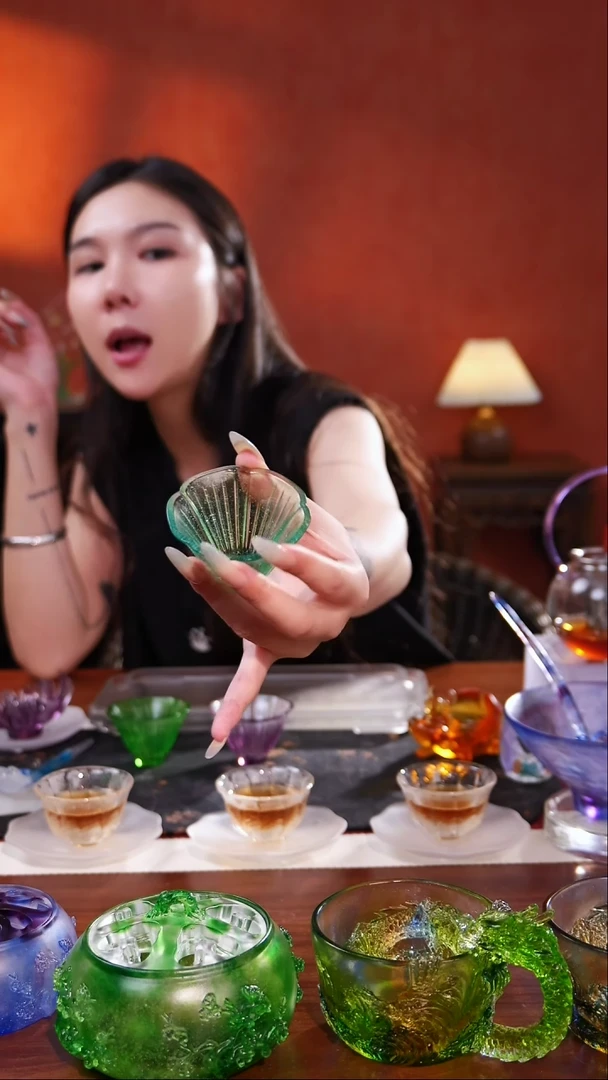 古法琉璃绿色花朵杯