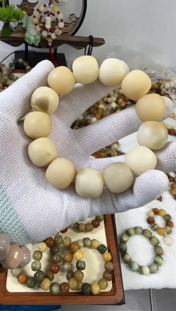 【闪购商品】白玉菩提手串20*手工干磨浅色桶珠大卡