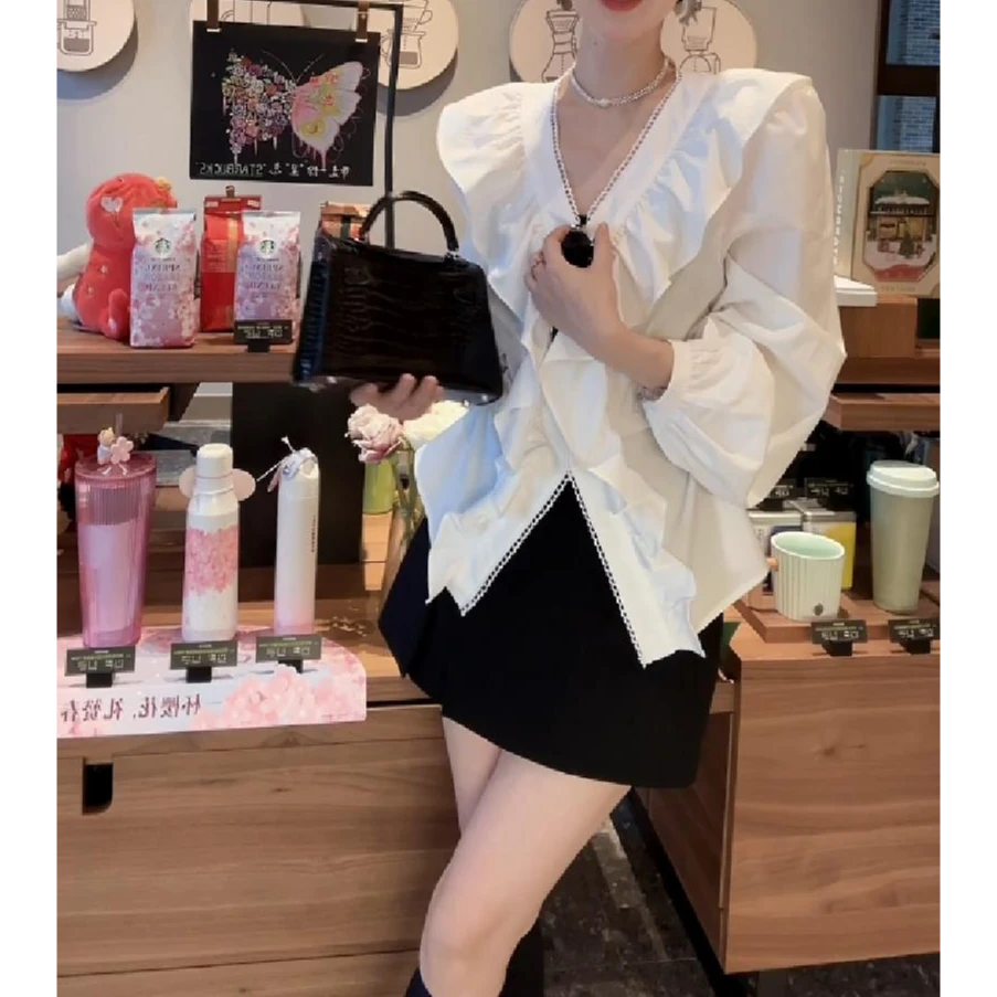 2025年春夏季法式V领长袖衬衫气质减龄设计感衬衫外穿上衣