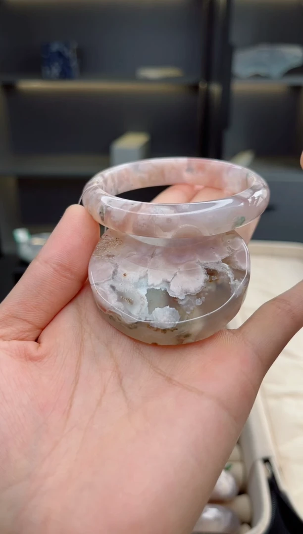 石英质玉手镯未镶嵌56圈口（赠送镯心）6886377