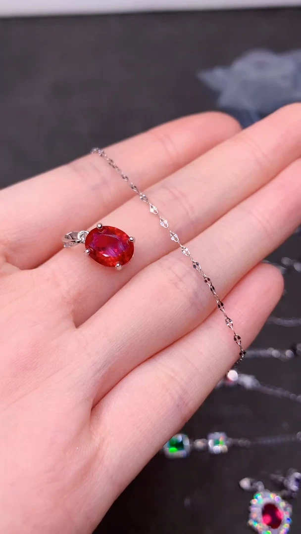 【闪购商品】红宝石颈饰银S925镶嵌........