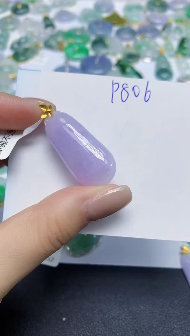 颈饰18K金镶嵌翡翠天然缅甸翡翠A货翡翠百元以上9元证书费自理