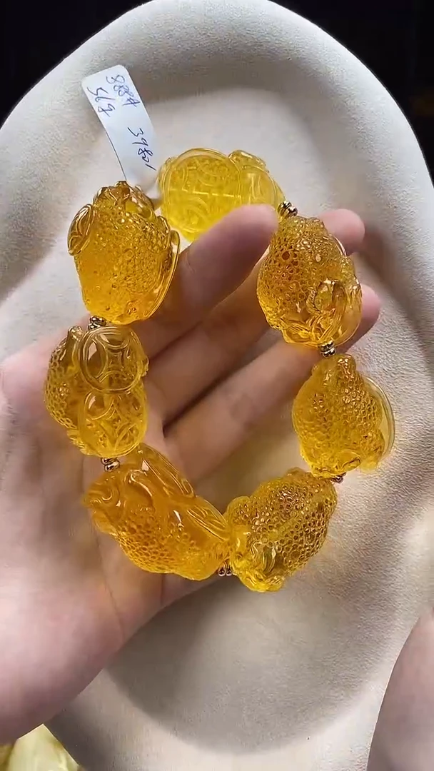 琥珀颈饰未镶嵌手串