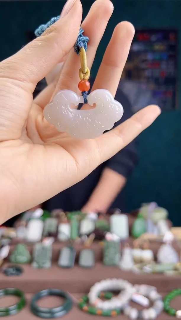 【闪购商品】和田玉颈饰未镶嵌 ZZ 拍一发一 多样性发货