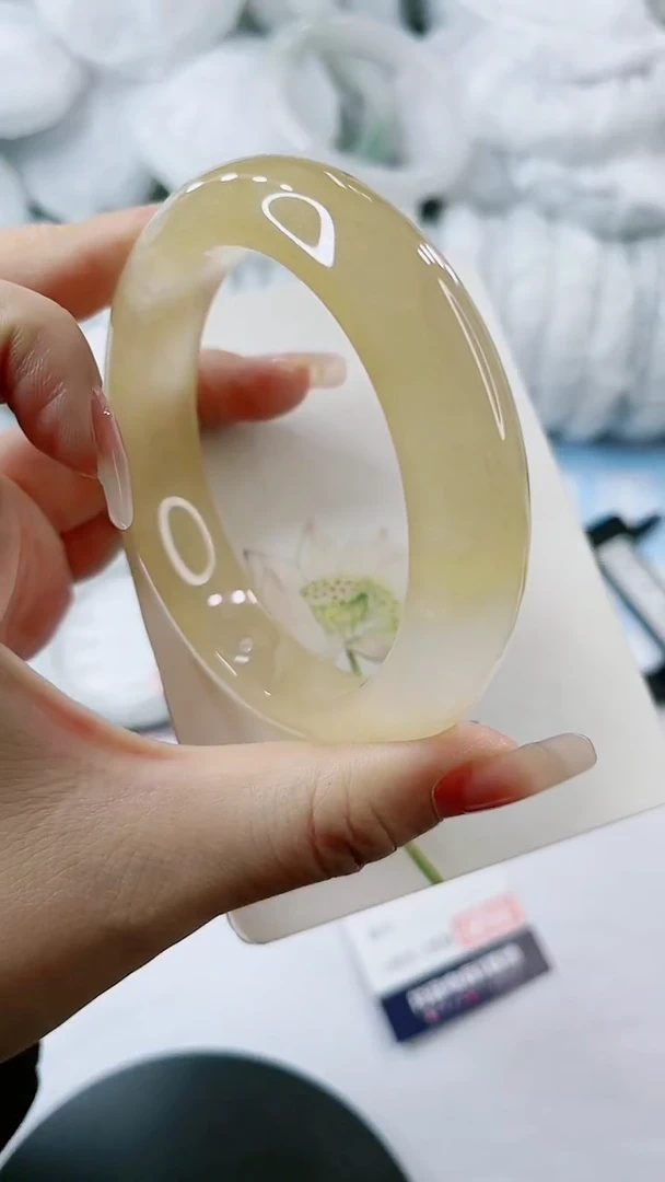 【闪购商品】石英质玉手镯未镶嵌0196103496多样性发货-63