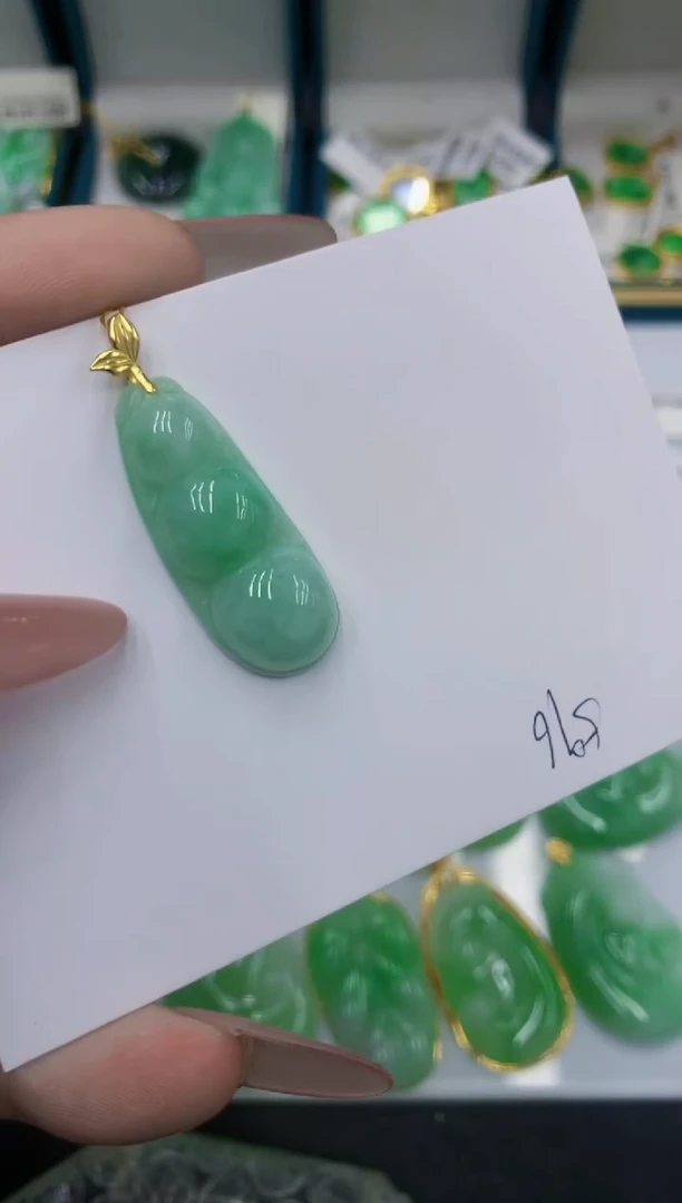 颈饰未镶嵌翡翠11111