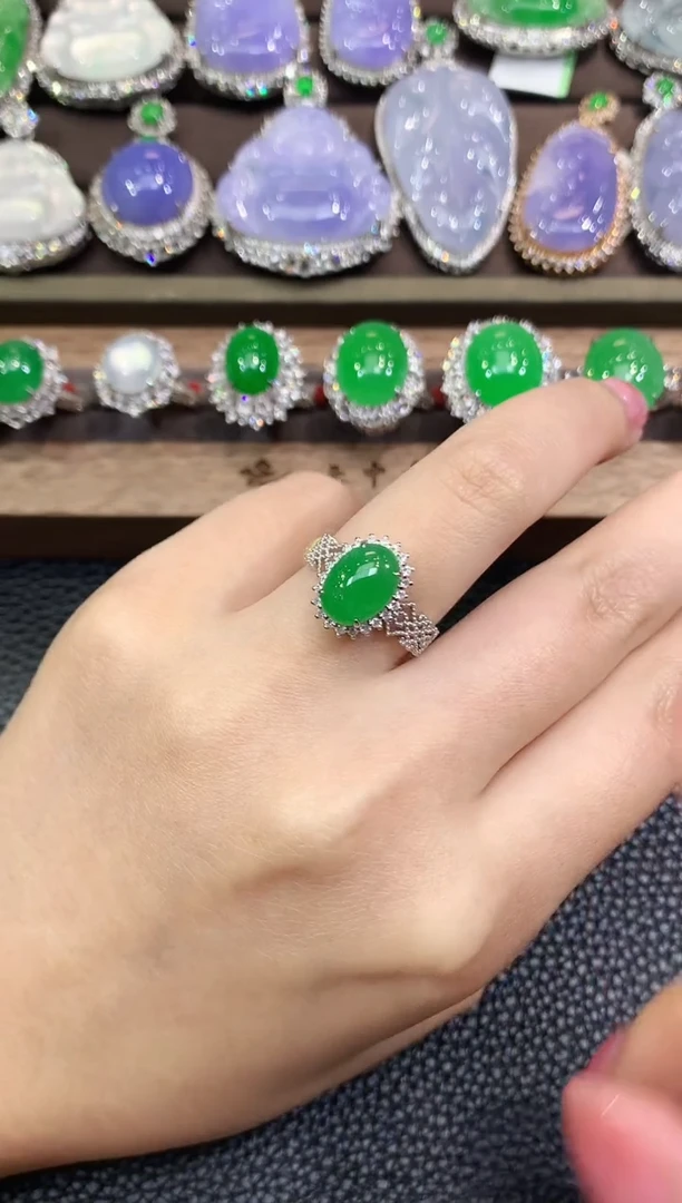 18K金镶嵌戒指翡翠c30