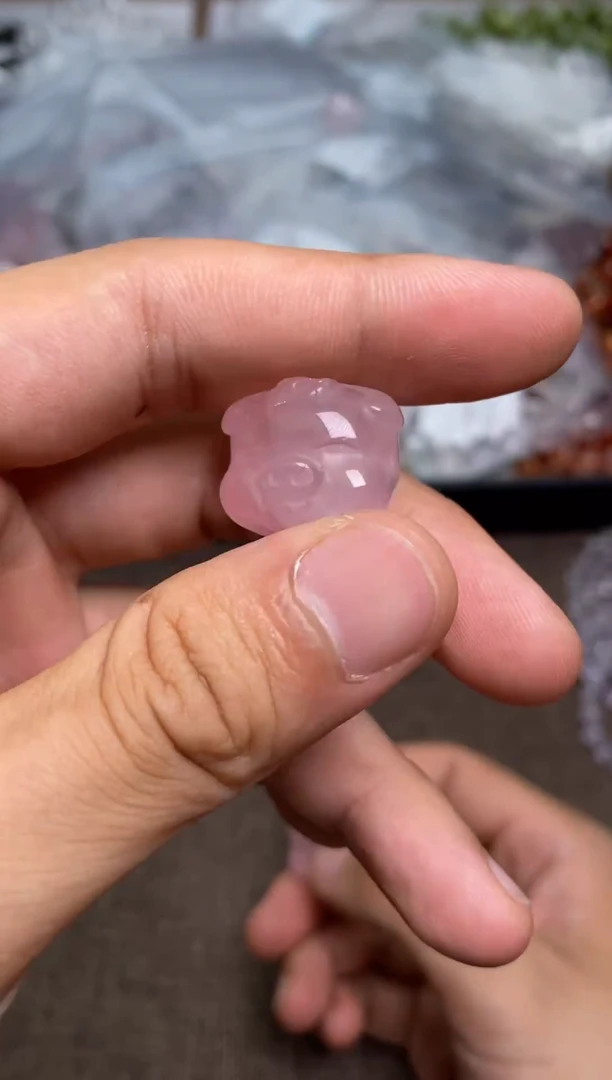 水晶手链未镶嵌粉水猪头