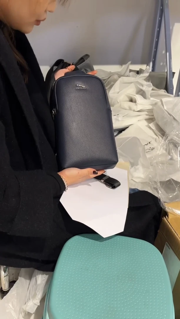 头层牛皮688品牌男包清货中（不要卡单，理性消费）