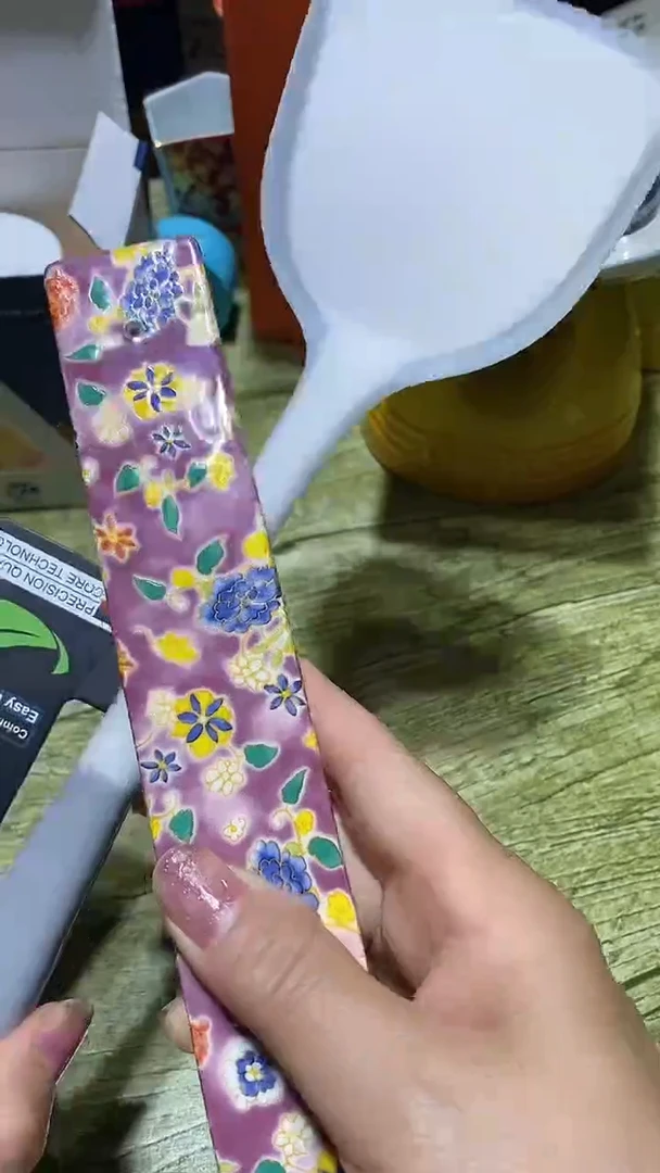 瓷片碗碟好物一件不留@@1