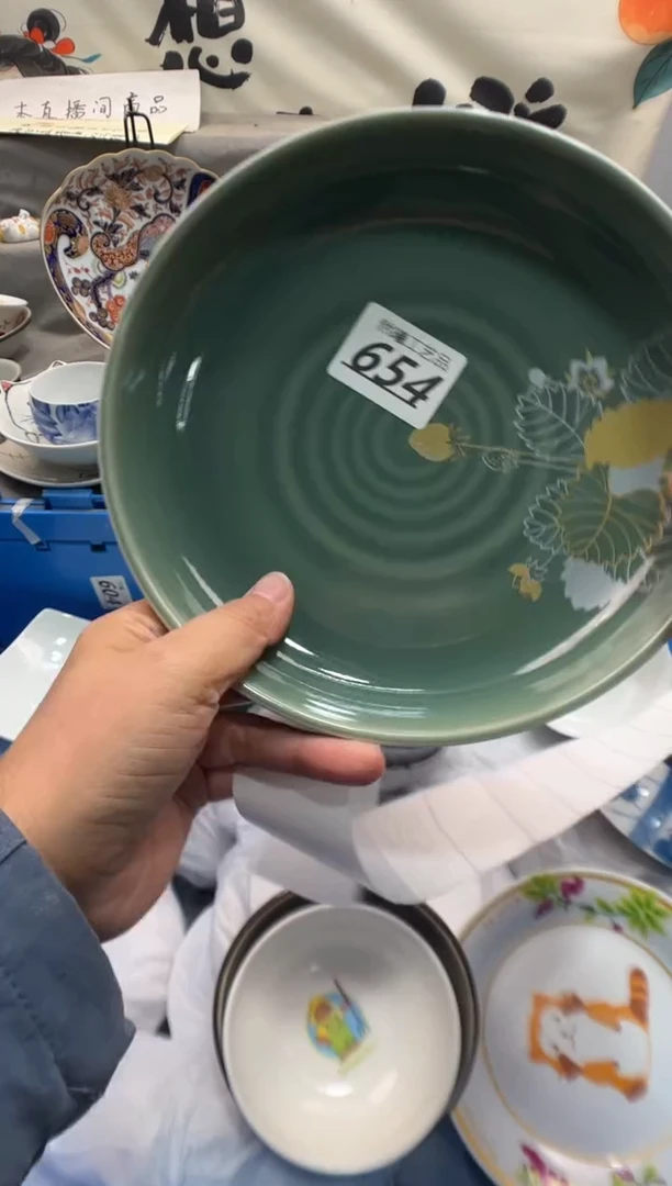 瓷片瑜**心654