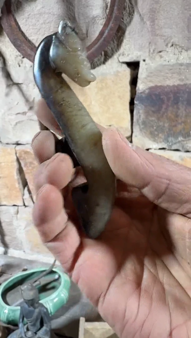 未镶嵌岫岩河磨玉（透闪石质玉）挂件玉器555555