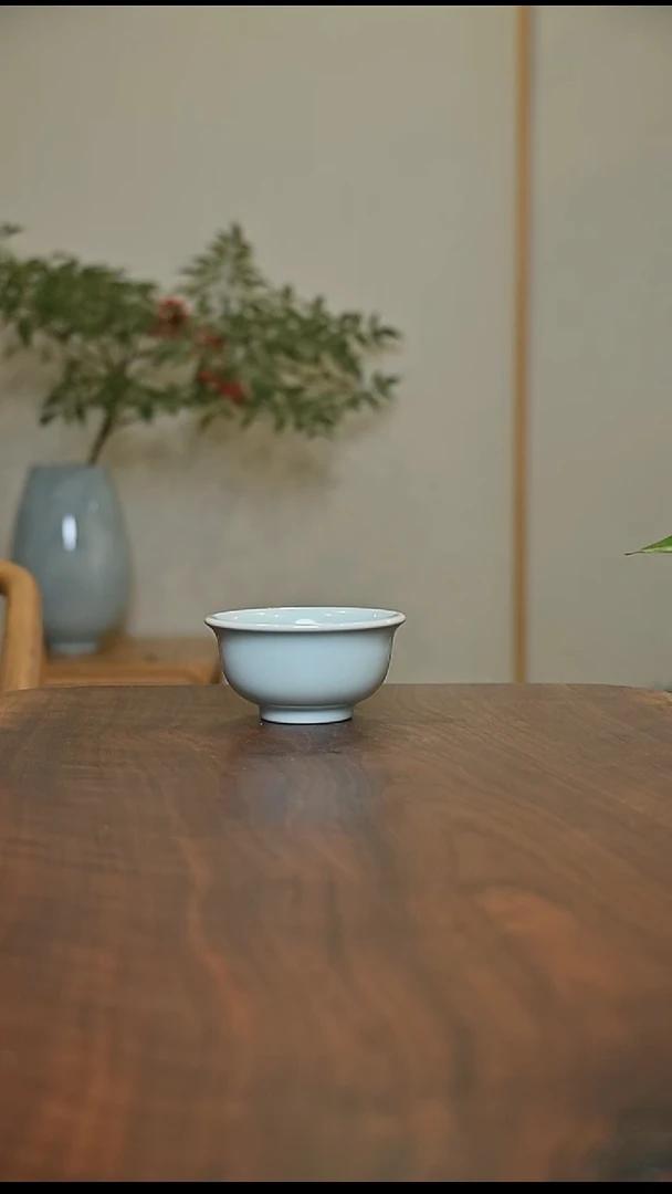 压手杯 天青 微瑕 朱晓辉款