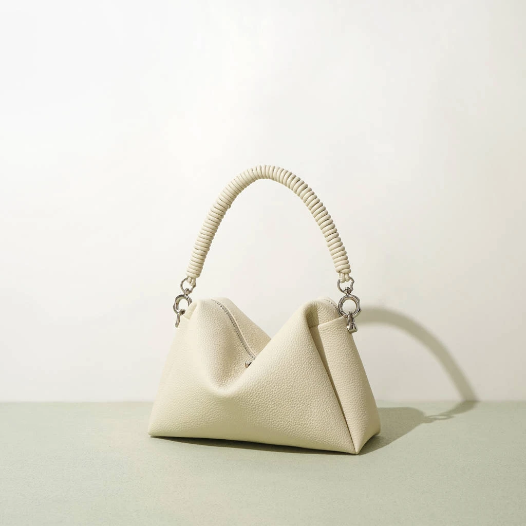 佑一【RAIN.CUN】ZG-M9786-奶昔白轻奢时尚百搭气质女包