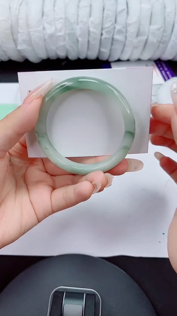 石英质玉手镯未镶嵌85-53/54