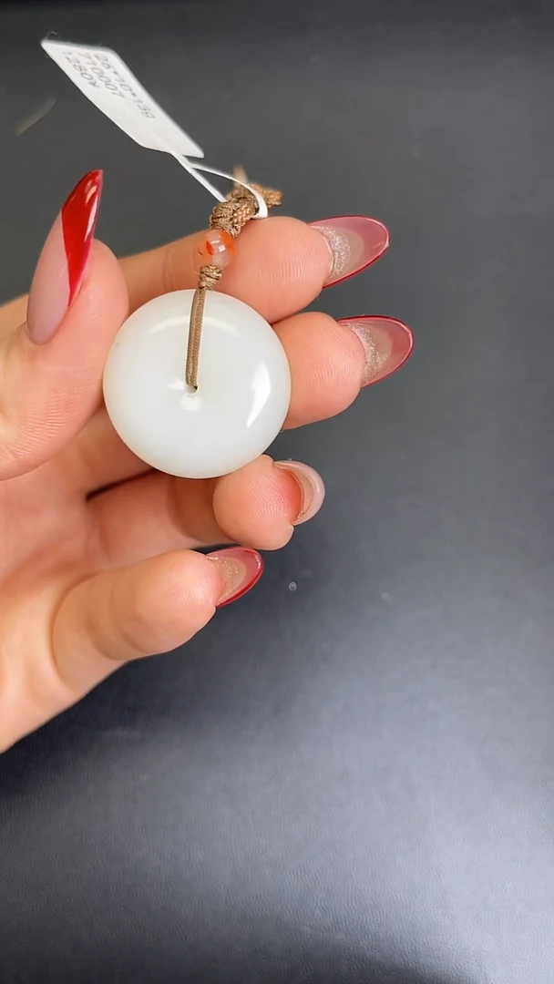 颈饰未镶嵌和田玉26mm新疆白玉平安扣710007