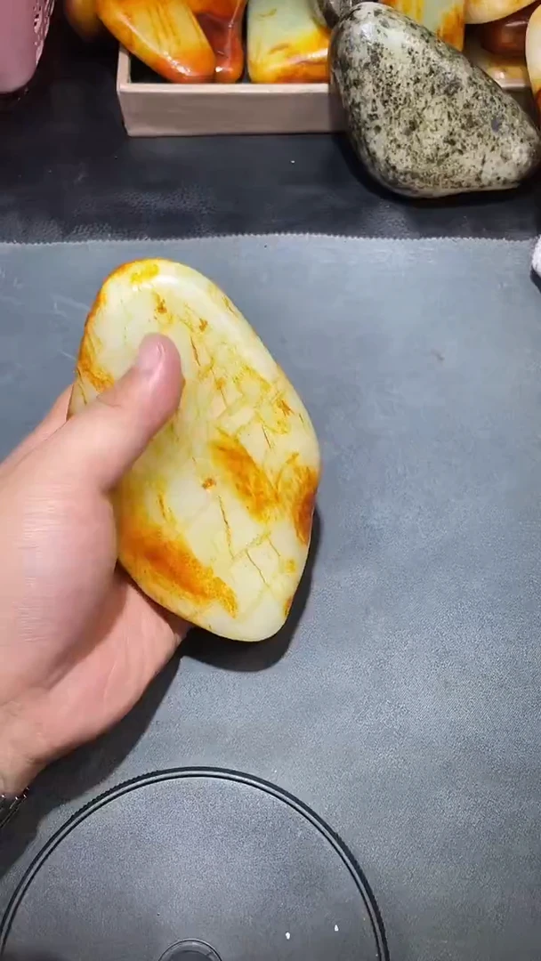 和田玉（子料）未镶嵌挂件YL-LL-5.29-123